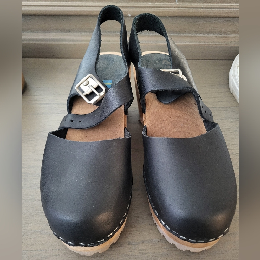Mia Clogs